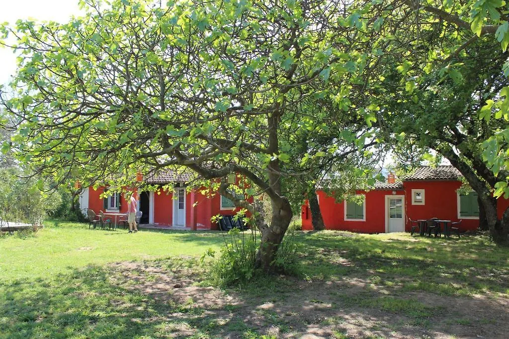 Hotel Le Couloubrier Le Muy